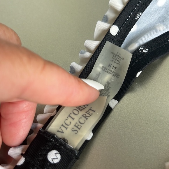 Victoria’s Secret Black & White Ruffle Trim Strapless Bikini - Picture 7 of 10